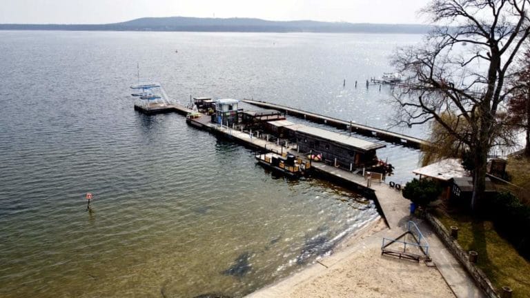 Floss-und-los-station-Friedrichshagen-Mueggelsee-2021-Fruehling